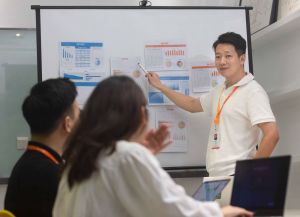 企业华体会手机网页版登录入口策略的实施步骤与建议